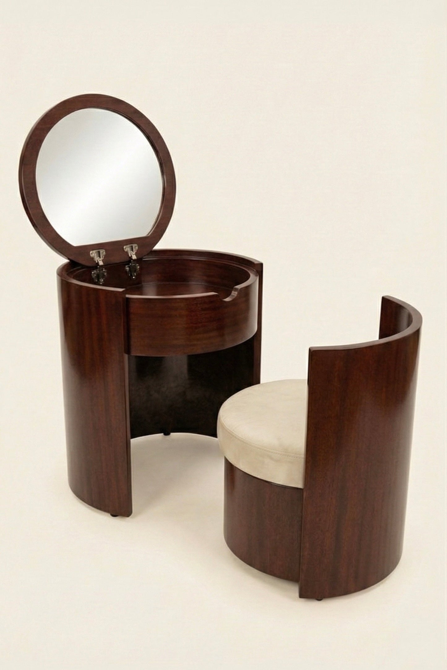 Alma Vanity Set